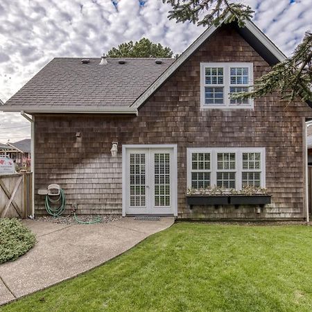 Seaside Classic Cottage Экстерьер фото