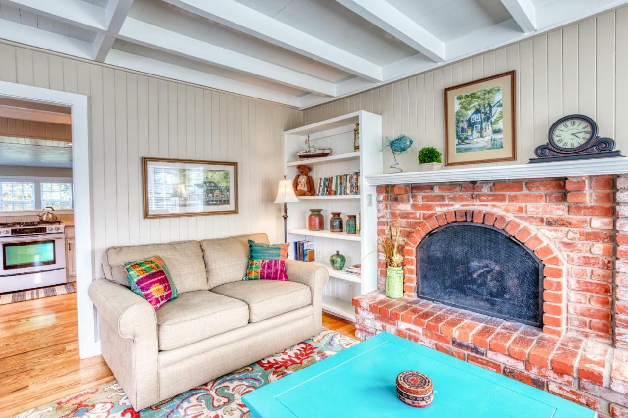 Seaside Classic Cottage Экстерьер фото